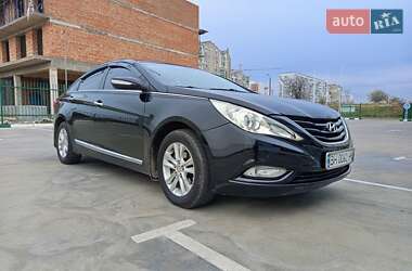 Седан Hyundai Sonata 2010 в Южном