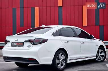 Седан Hyundai Sonata 2015 в Киеве