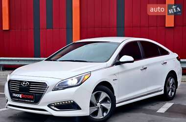 Седан Hyundai Sonata 2015 в Киеве