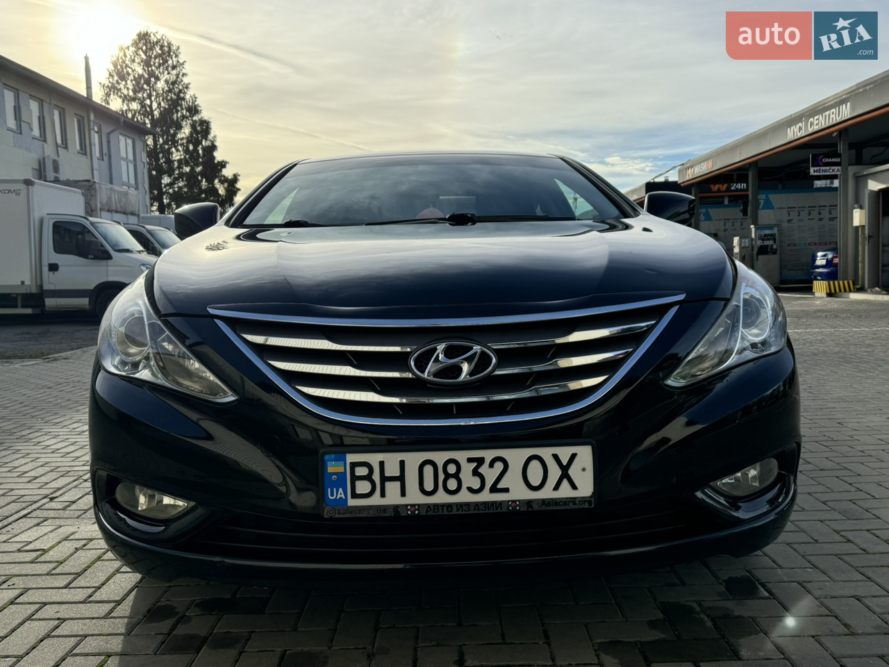 2010 Hyundai Sonata - мініатюра 13