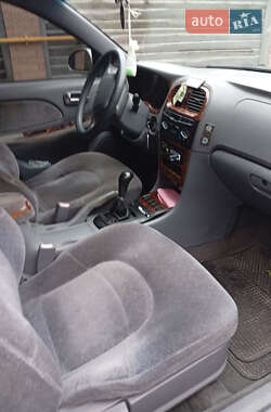 Седан Hyundai Sonata 1999 в 