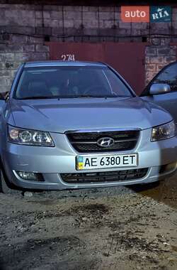 Седан Hyundai Sonata 2006 в Кривом Роге