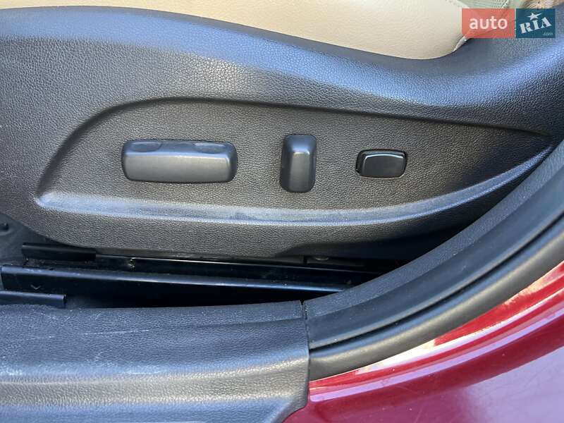 Седан Hyundai Sonata 2013 в Одесі