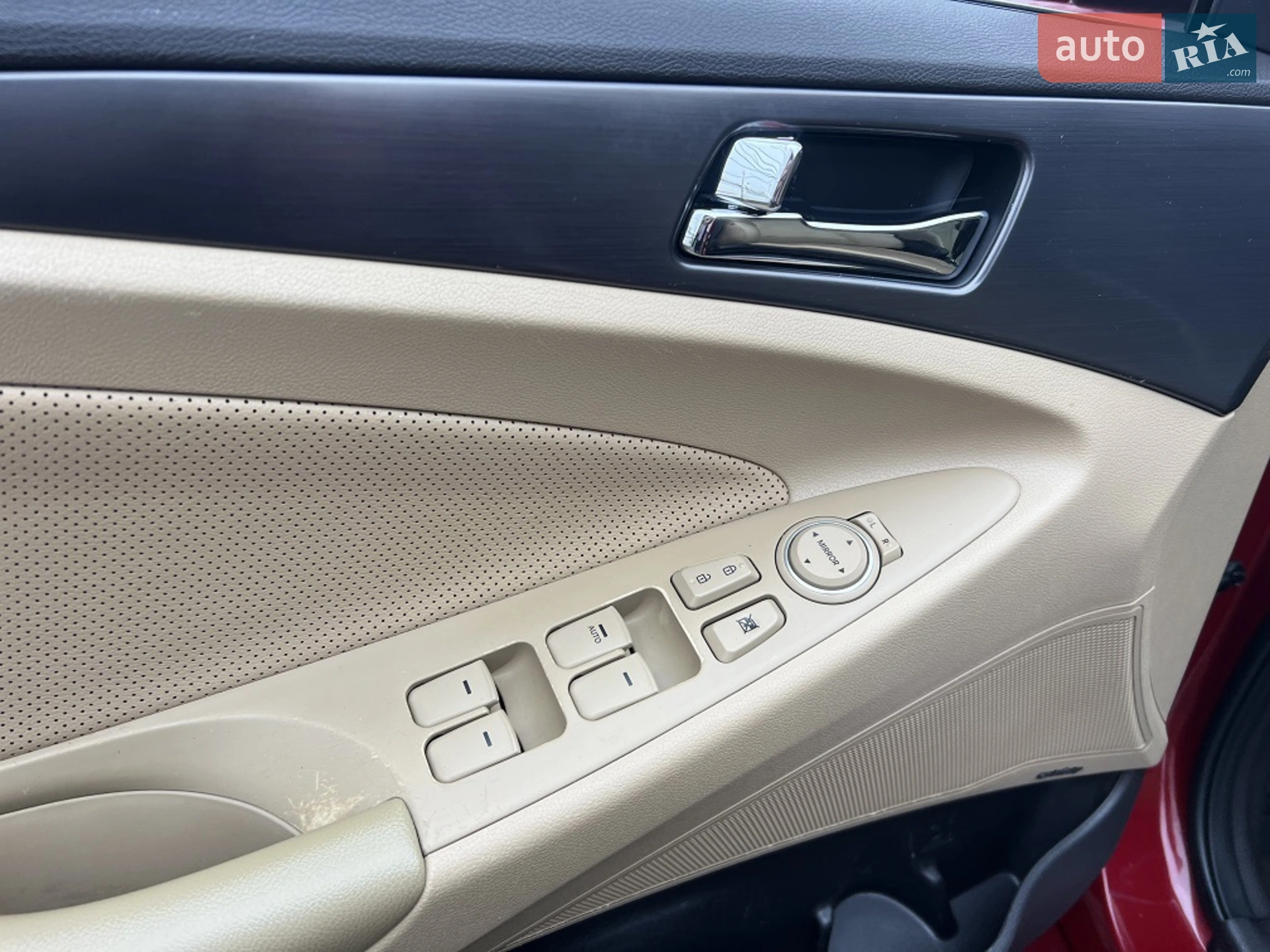 2013 Hyundai Sonata - мініатюра 16