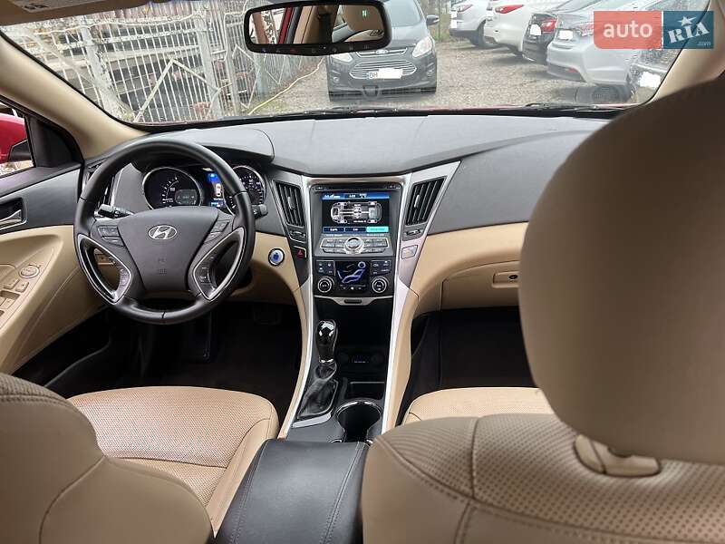 Седан Hyundai Sonata 2013 в Одесі