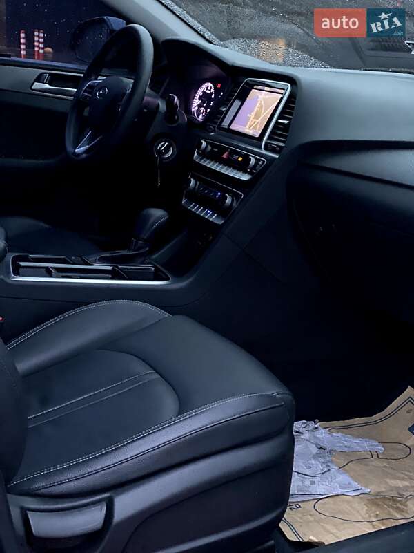 Седан Hyundai Sonata 2017 в Києві