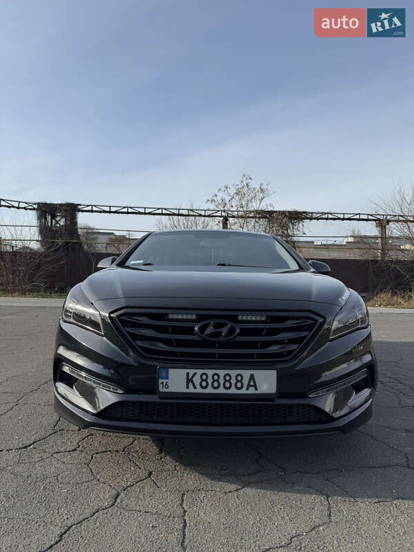 Седан Hyundai Sonata 2015 в Одессе