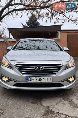 Седан Hyundai Sonata 2015 в Миколаєві