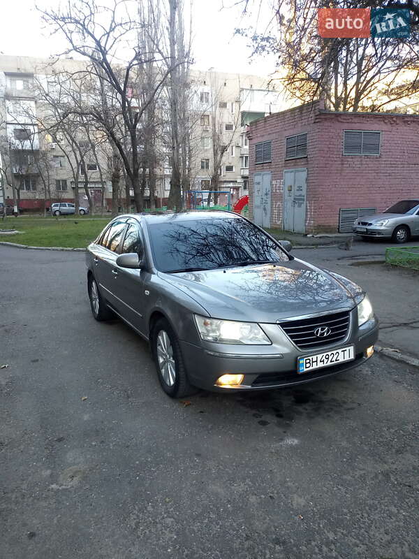 Седан Hyundai Sonata 2008 в 