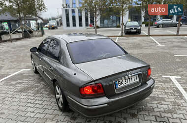 Седан Hyundai Sonata 2004 в 