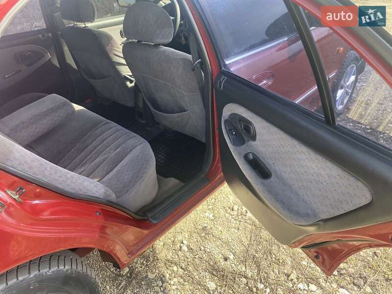 Седан Hyundai Sonata 1997 в Миколаєві