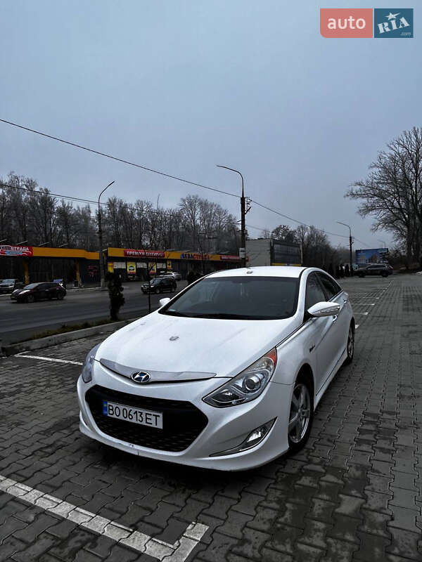 Седан Hyundai Sonata 2012 в Тернополі