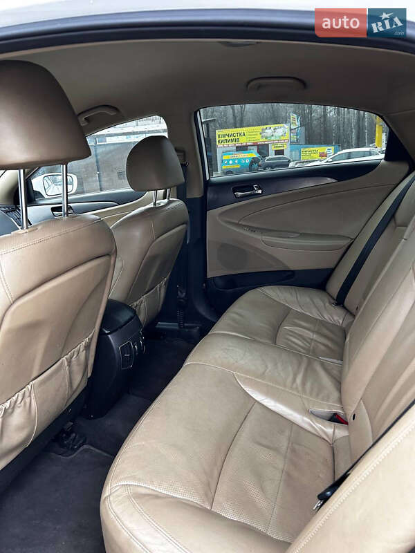 Седан Hyundai Sonata 2012 в Тернополі