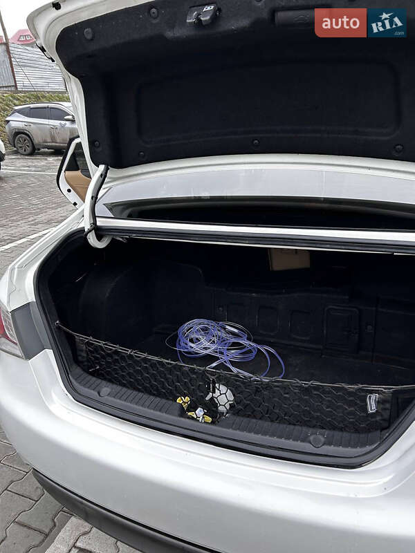 Седан Hyundai Sonata 2012 в Тернополі