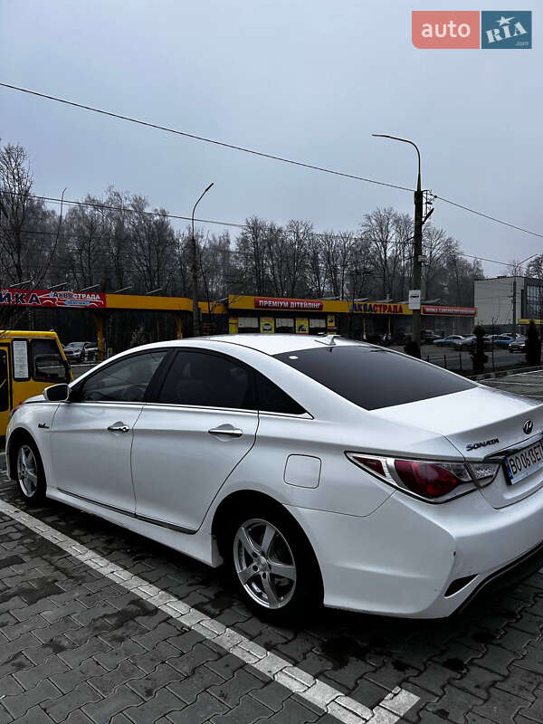 Седан Hyundai Sonata 2012 в Тернополі