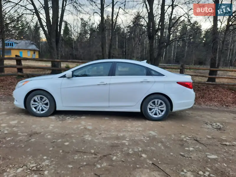 Hyundai Sonata 2010