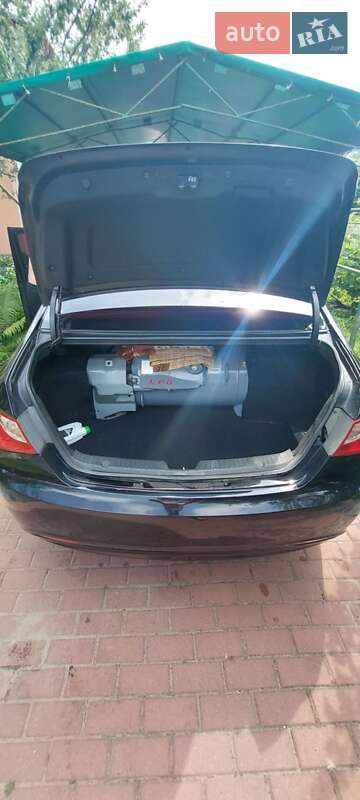 Седан Hyundai Sonata 2009 в Вышгороде