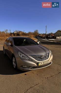 Hyundai Sonata 2012