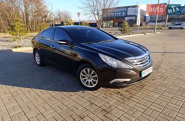 Hyundai Sonata 2010