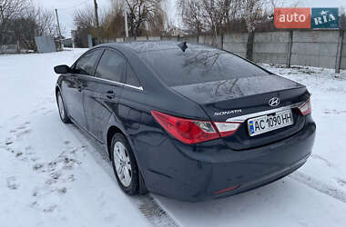 Седан Hyundai Sonata 2011 в Остроге