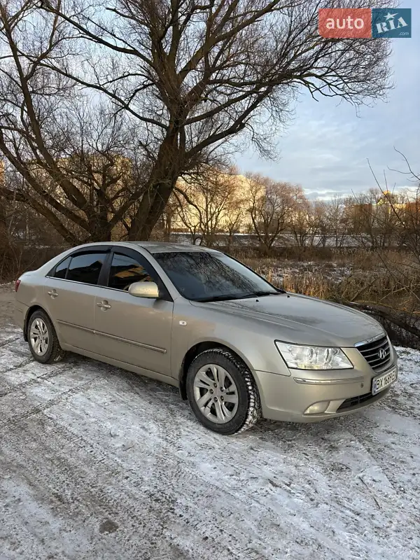 Hyundai Sonata