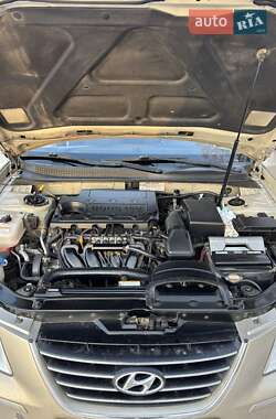 Седан Hyundai Sonata 2008 в Нетішині