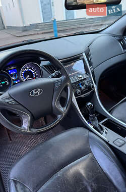 Седан Hyundai Sonata 2012 в Хмельницькому