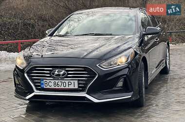 Седан Hyundai Sonata 2018 в Львове