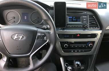 Hyundai Sonata 2016