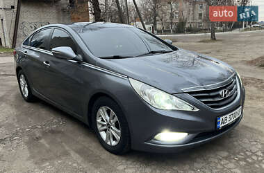 Hyundai Sonata 2010