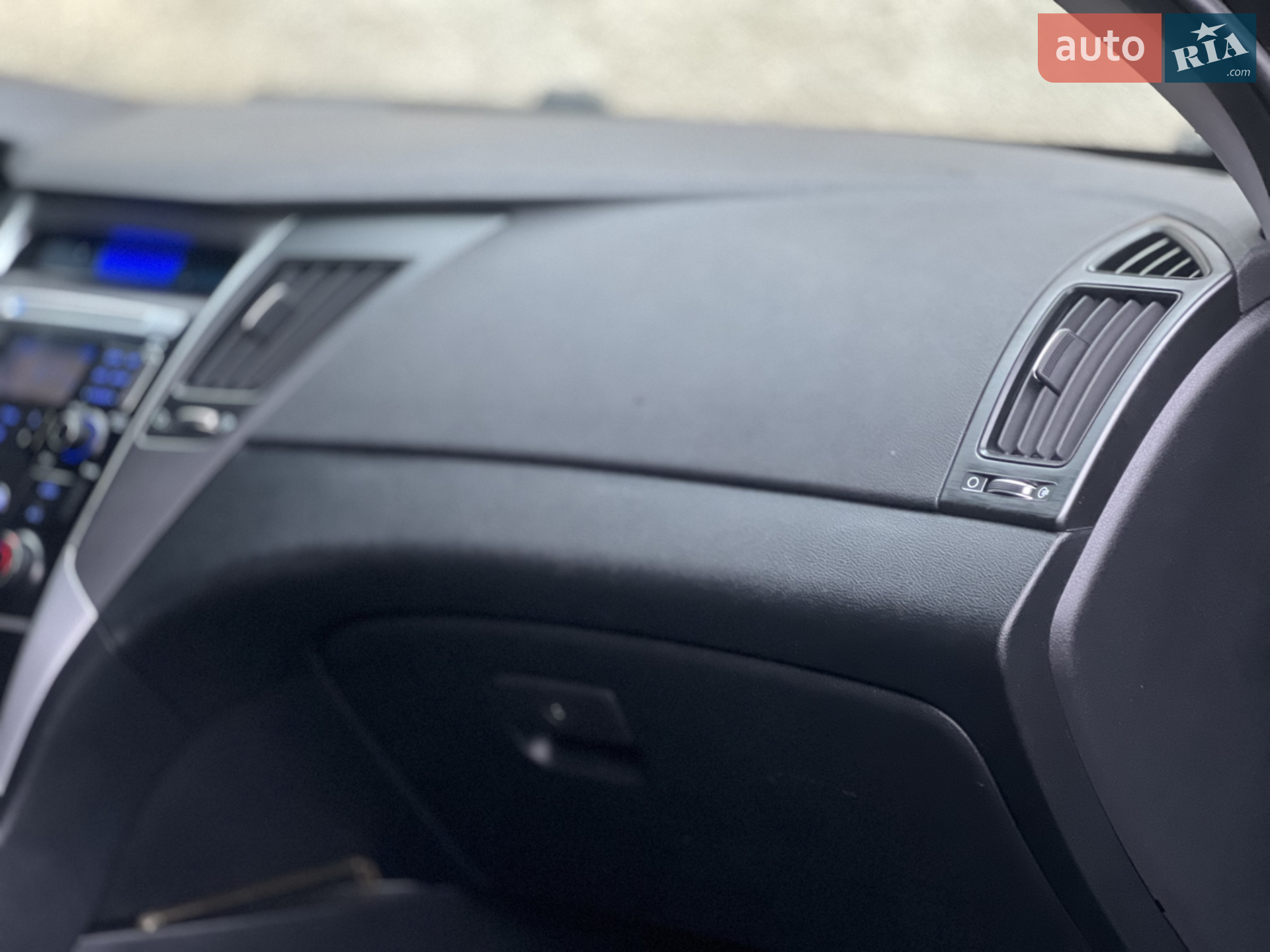 2010 Hyundai Sonata - мініатюра 49