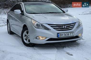 Седан Hyundai Sonata 2012 в 