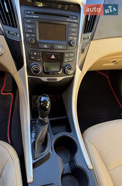 Седан Hyundai Sonata 2014 в 