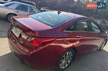 Седан Hyundai Sonata 2014 в 