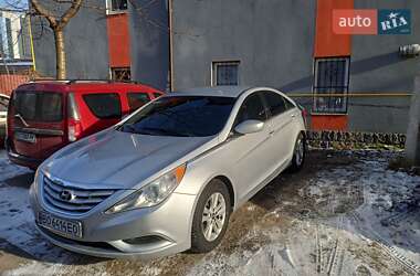 Hyundai Sonata 2013
