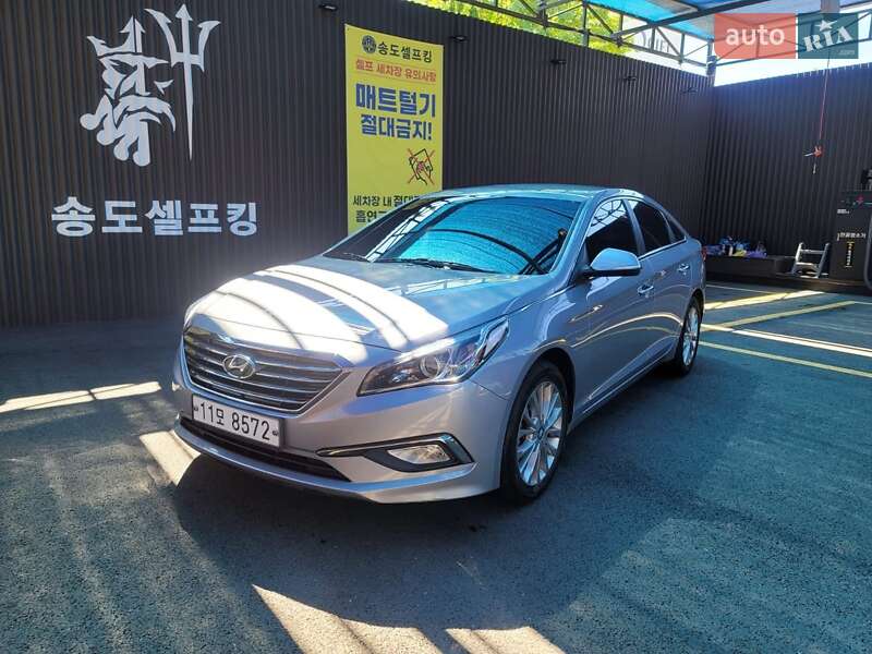 Седан Hyundai Sonata 2015 в Николаеве