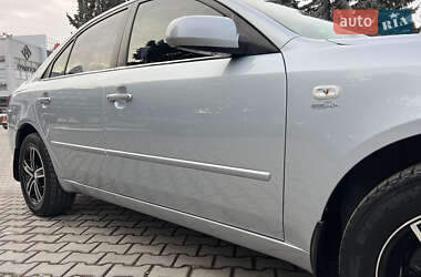 Седан Hyundai Sonata 2007 в Чернівцях