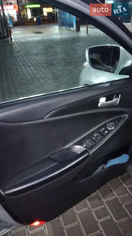 Седан Hyundai Sonata 2013 в Одесі