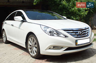 Седан Hyundai Sonata 2012 в Херсоне