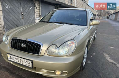 Седан Hyundai Sonata 2004 в Києві