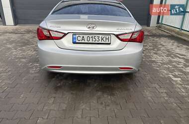 Седан Hyundai Sonata 2010 в Умані