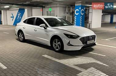 Седан Hyundai Sonata 2019 в Киеве