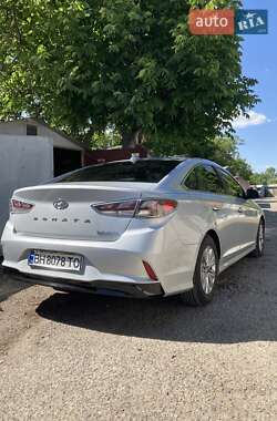 Седан Hyundai Sonata 2018 в Одессе