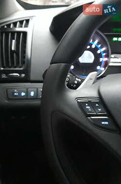 Седан Hyundai Sonata 2010 в 