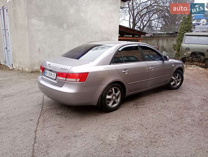 Hyundai Sonata 2006