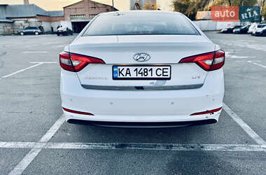 Седан Hyundai Sonata 2015 в Киеве