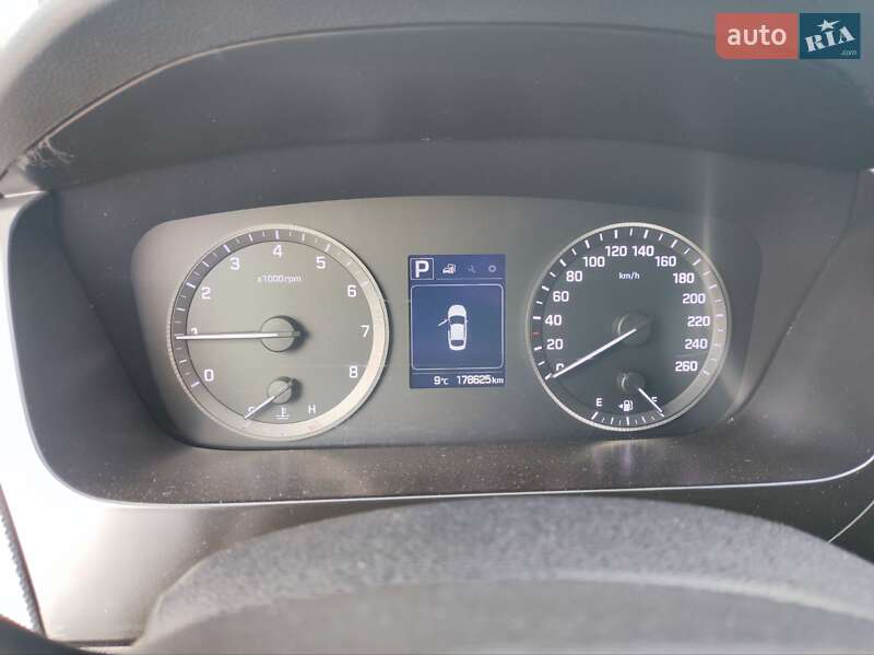 Седан Hyundai Sonata 2016 в Белгороде-Днестровском