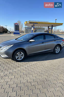 Hyundai Sonata 2010