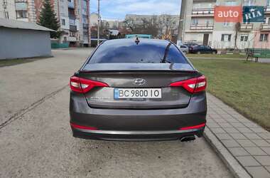 Седан Hyundai Sonata 2015 в Самборі