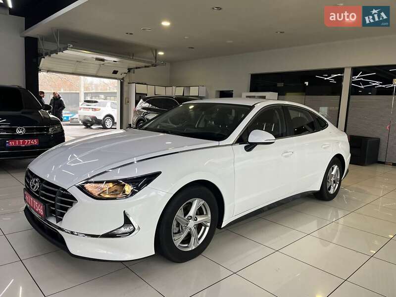 Седан Hyundai Sonata 2019 в Одессе